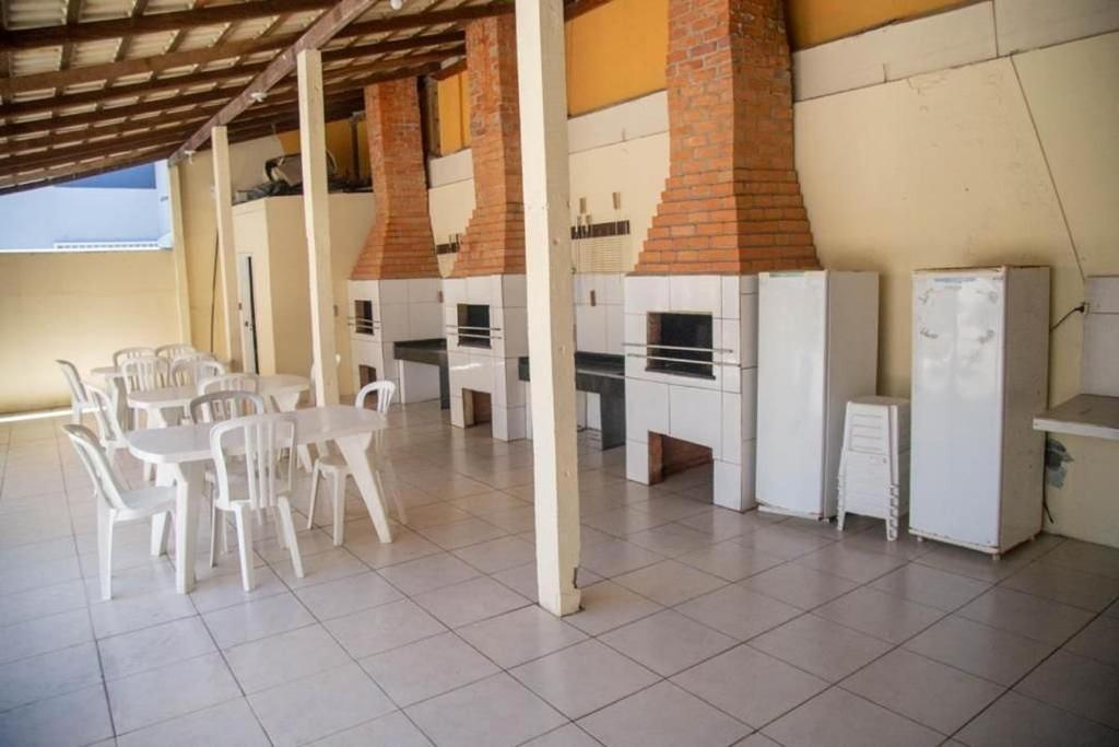 Appartement Residencial Zarling A 50M Da Avenida De Bombinhas Extérieur photo